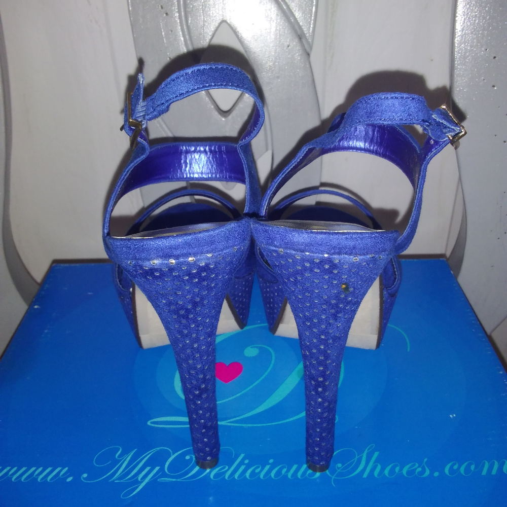 Delicious Heel - Picture 2 of 6